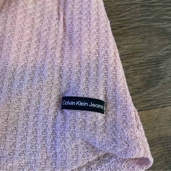 Calvin Klein Waffle Knit Top - Picture 4 of 5